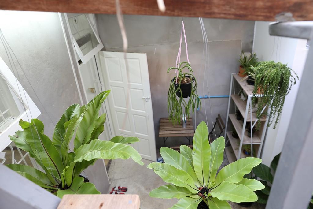 בנגקוק Green Home Hostel And Massage מראה חיצוני תמונה