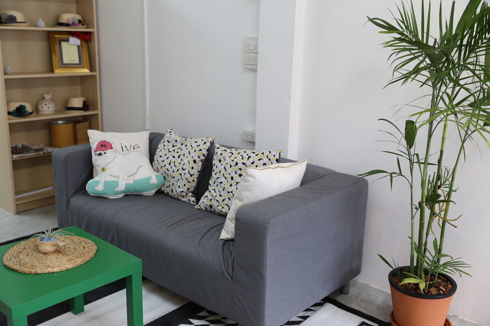 בנגקוק Green Home Hostel And Massage מראה חיצוני תמונה