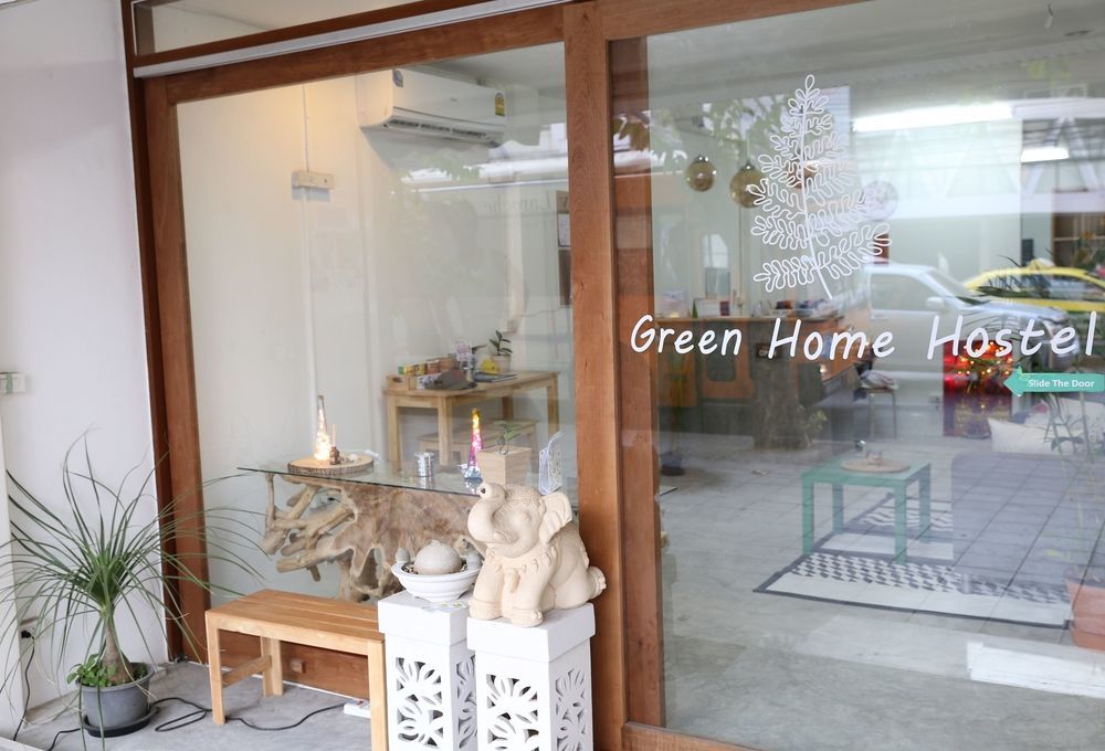 בנגקוק Green Home Hostel And Massage מראה חיצוני תמונה