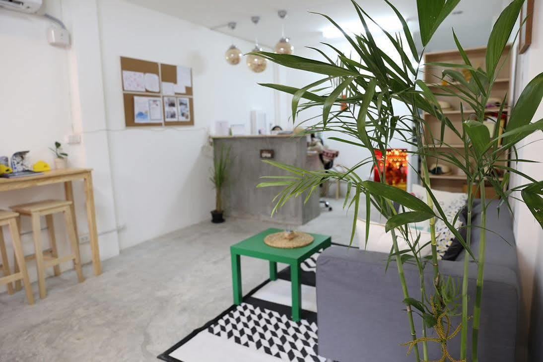 בנגקוק Green Home Hostel And Massage מראה חיצוני תמונה