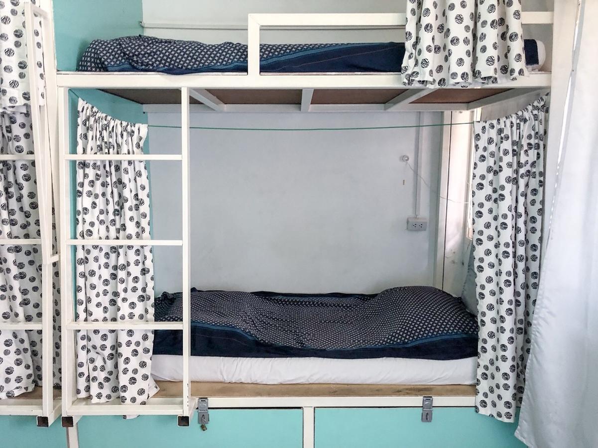 בנגקוק Green Home Hostel And Massage מראה חיצוני תמונה